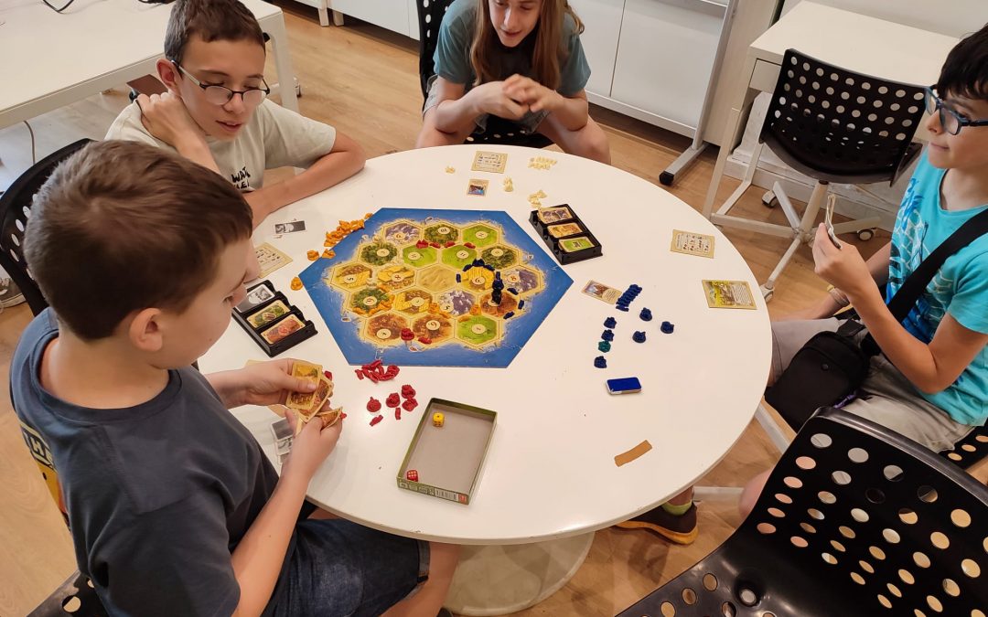 10 Board games to enjoy family time this summer